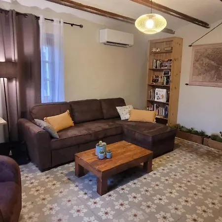 Les Batisses Du Chataignier Prázdninový dům *