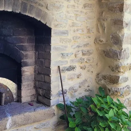 Les Batisses Du Chataignier Hébergement de vacances